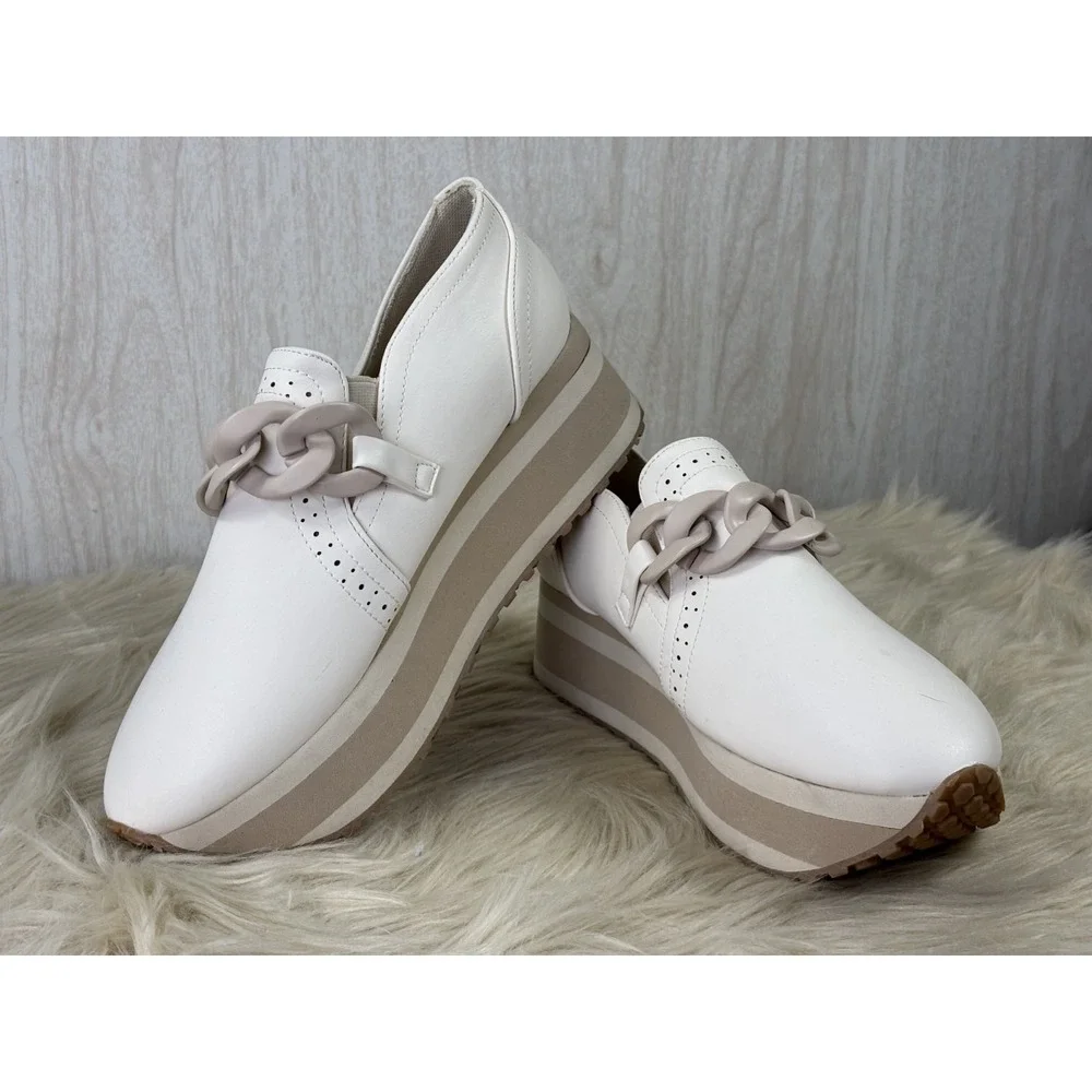 Pierre Dumas Paloma-1 Platform Sneakers Womens 8.5 Ivory Chain Comfort Loafers